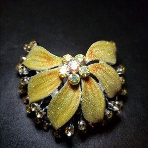 🌺Beautiful, glamorous flower hairpin🌺